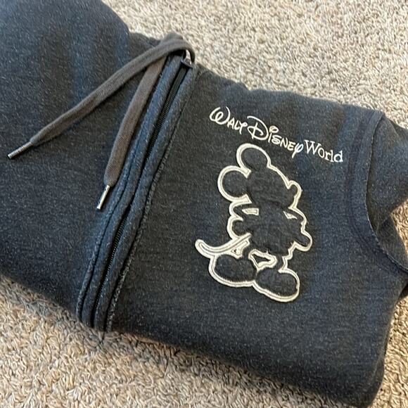 Walt Disney World Sherpa-Lined Zip Hoodie Mickey Mouse ’71 Graphic Small cozy - Picture 16 of 16